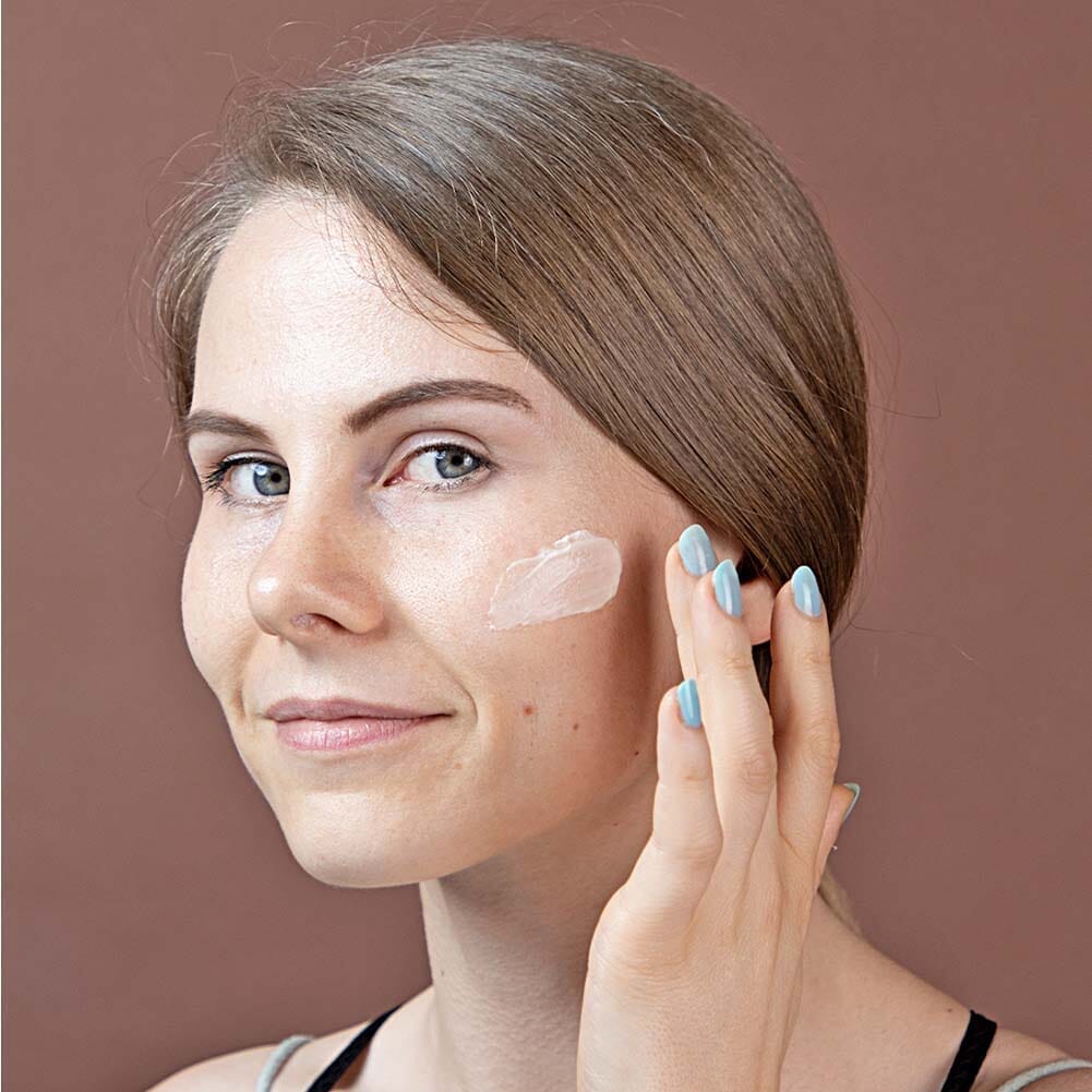 The AM to PM Pore-Smooth Hydration Kit. Face serum A Modernica Naturalis 